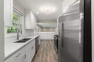 1057 Bothwell Cir, Bolingbrook, IL 60440 - Photo 9