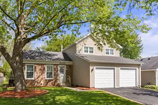 1057 Bothwell Cir, Bolingbrook, IL 60440 - Photo 1