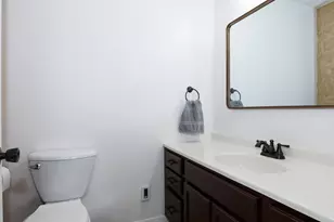 8 Rock Garden Ct, Bloomington, IL 61704 - Photo 23