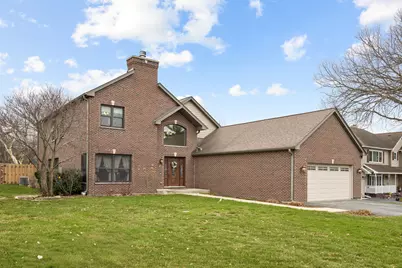 23W531 W Walnut Rd Road, Roselle, IL 60172 - Photo 1