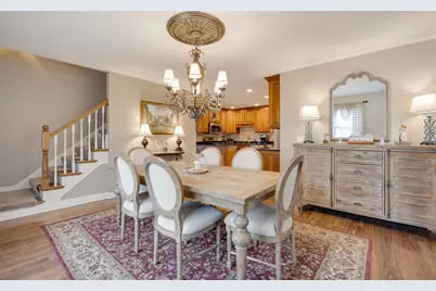 23W531 W Walnut Rd Road, Roselle, IL 60172 - Photo 11