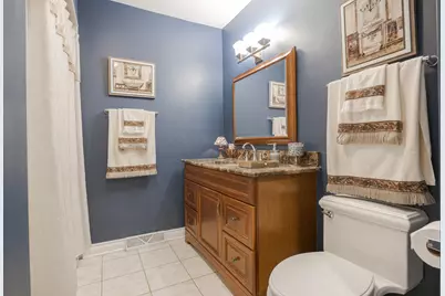 23W531 W Walnut Street, Roselle, IL 60172 - Photo 19