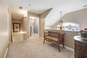 23W531 W Walnut St, Roselle, IL 60172 - Photo 19