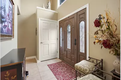 23W531 W Walnut Rd Road, Roselle, IL 60172 - Photo 3