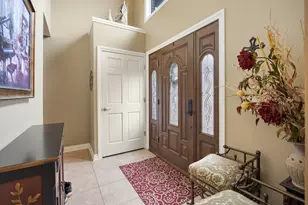 23W531 W Walnut St, Roselle, IL 60172 - Photo 3