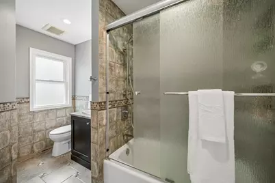 128 Parkview Road, Glenview, IL 60025 - Photo 17