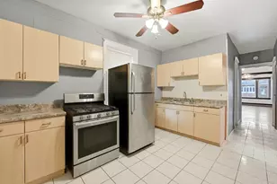 7923 S Carpenter St, Chicago, IL 60620 - Photo 11