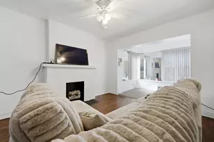 7923 S Carpenter St, Chicago, IL 60620 - Photo 15