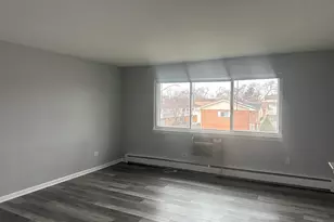 8805 Dee Rd, Des Plaines, IL 60016 - Photo 13