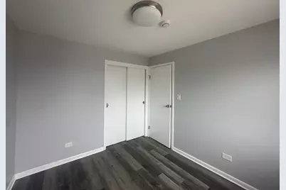 8805 Dee Road #2S, Des Plaines, IL 60016 - Photo 9