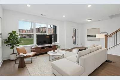 6318 Lexington Street, Morton Grove, IL 60053 - Photo 3