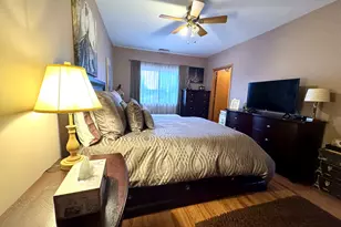 5351 W Mint Julip Dr, Alsip, IL 60803 - Photo 15