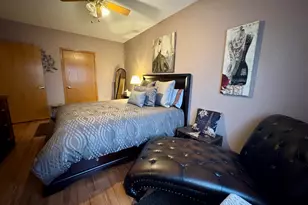 5351 W Mint Julip Dr, Alsip, IL 60803 - Photo 13