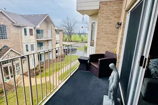 5351 W Mint Julip Dr, Alsip, IL 60803 - Photo 11