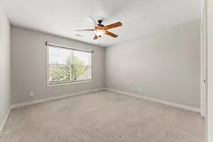 4705 Sandcherry Dr, Champaign, IL 61822 - Photo 37