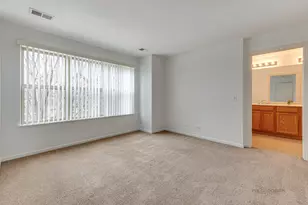 726 N Keystone Ln, Vernon Hills, IL 60061 - Photo 17