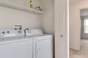 726 N Keystone Ln, Vernon Hills, IL 60061 - Photo 23