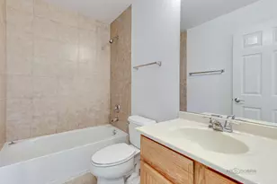 726 N Keystone Ln, Vernon Hills, IL 60061 - Photo 27