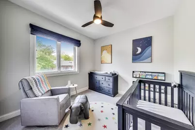 1910 W Addison Street #F, Chicago, IL 60613 - Photo 19