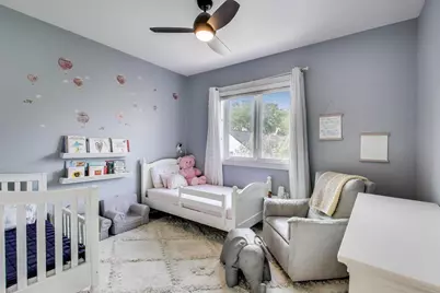 1910 W Addison Street #F, Chicago, IL 60613 - Photo 17