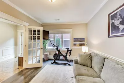 1910 W Addison Street #F, Chicago, IL 60613 - Photo 25