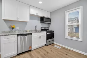 311 Sauk Trail, Park Forest, IL 60466 - Photo 7