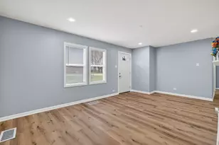 311 Sauk Trail, Park Forest, IL 60466 - Photo 5