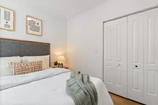 1650 W Roscoe St, Chicago, IL 60657 - Photo 9