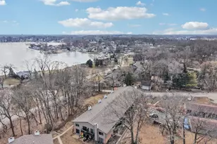 67 Woodhills Bay Rd, Fox Lake, IL 60020 - Photo 23