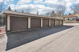 67 Woodhills Bay Rd, Fox Lake, IL 60020 - Photo 19