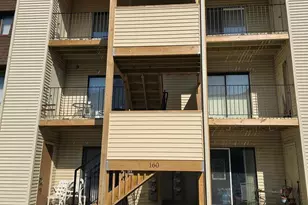 160 S Waters Edge Dr, Glendale Heights, IL 60139 - Photo 13