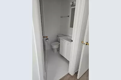 160 S Waters Edge Drive #302, Glendale Heights, IL 60139 - Photo 11