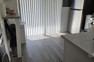 160 S Waters Edge Dr, Glendale Heights, IL 60139 - Photo 5