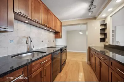 1400 N State Parkway #8B, Chicago, IL 60610 - Photo 9