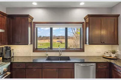 8877 Kennedy Road, Yorkville, IL 60560 - Photo 19