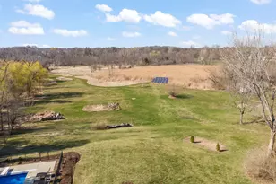 8877 Kennedy Rd, Yorkville, IL 60560 - Photo 5