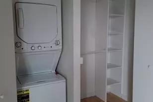 6000 Oakwood Dr, Lisle, IL 60532 - Photo 9