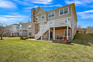 305 Colonial Dr, Vernon Hills, IL 60061 - Photo 49