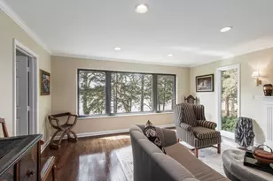 312 Woodview Rd, Lake Barrington, IL 60010 - Photo 15