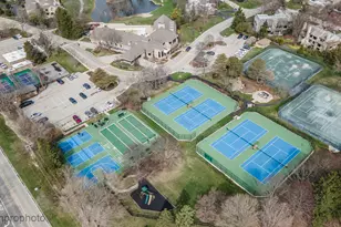 312 Woodview Rd, Lake Barrington, IL 60010 - Photo 49