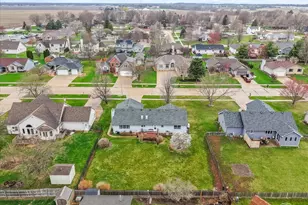 1522 Lorraine Dr, Sandwich, IL 60548 - Photo 19