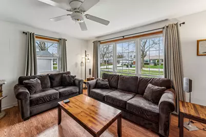 3502 Mallard Court, Rolling Meadows, IL 60008 - Photo 5