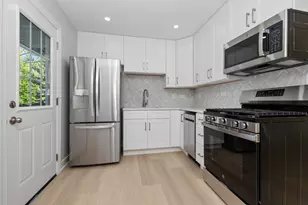 16822 91st Ave, Orland Hills, IL 60487 - Photo 11