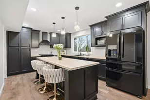 6225 Lakewood Dr, Marengo, IL 60152 - Photo 7