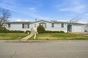 1 Swallow Ln, Beecher, IL 60401 - Photo 1