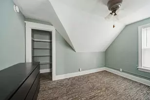 412 W 4th St, Sterling, IL 61081 - Photo 7