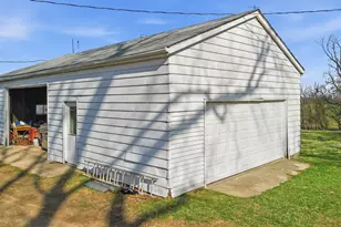 2812 S Brookville Rd, Polo, IL 61064 - Photo 9