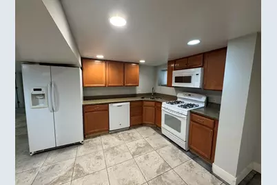 6438 N Fairfield Avenue #G, Chicago, IL 60645 - Photo 3