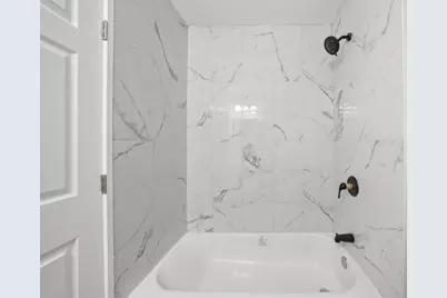 8516 Austin Avenue, Burbank, IL 60459 - Photo 11