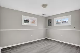 1537 W 165th St, Markham, IL 60426 - Photo 11